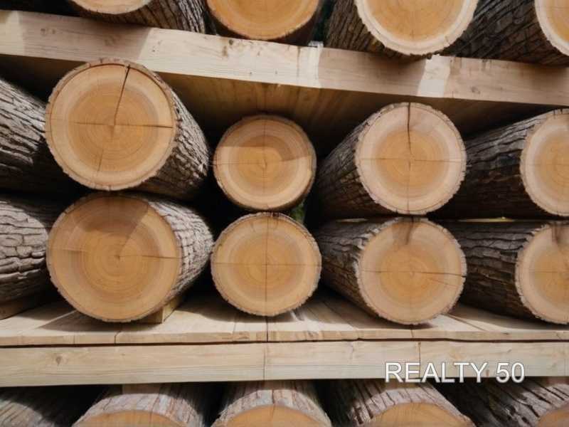 Украшение деревянных элементов акриловой росписью